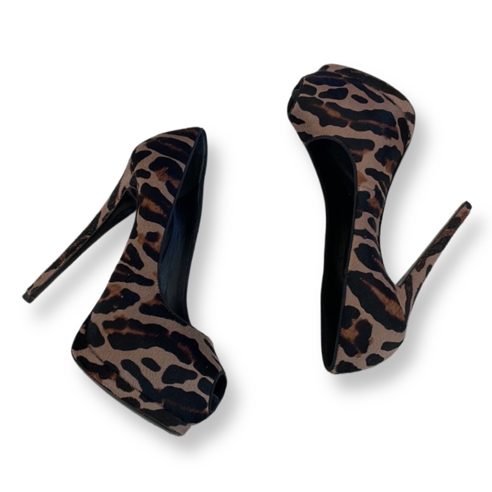 Guiseppe Zanotti Peep-Toe Heels